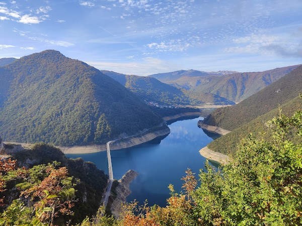 Piva lake viewpoint