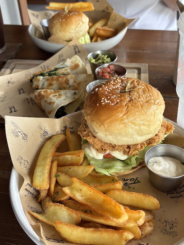 TAN Tribe Cafe, Aonang Beach 4
