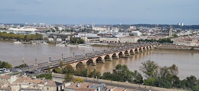 Pont de Pierre