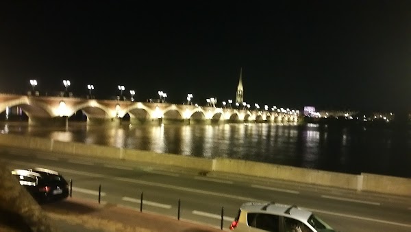 Pont de Pierre 2