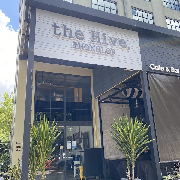 the Hive Thonglor 5