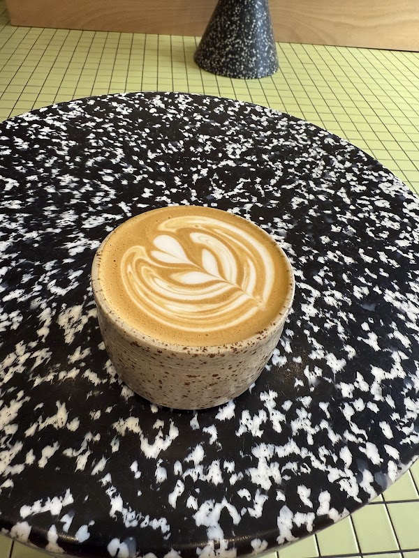Alvin’s Café 3