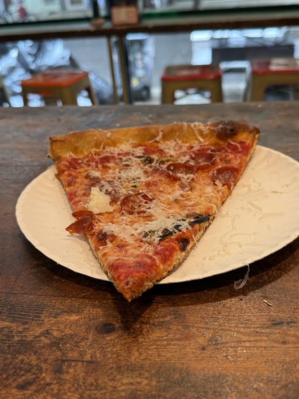 Cello's Pizzeria 4