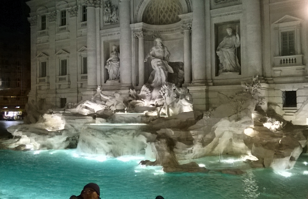 Piazza di Trevi