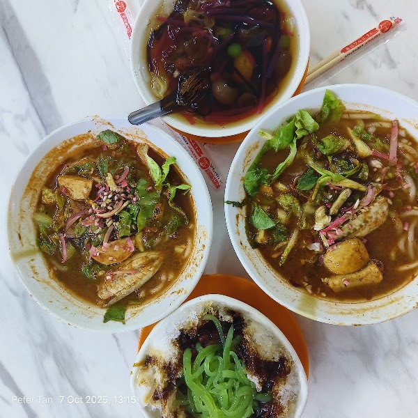 Farlim Shell Station Laksa Cafe 4