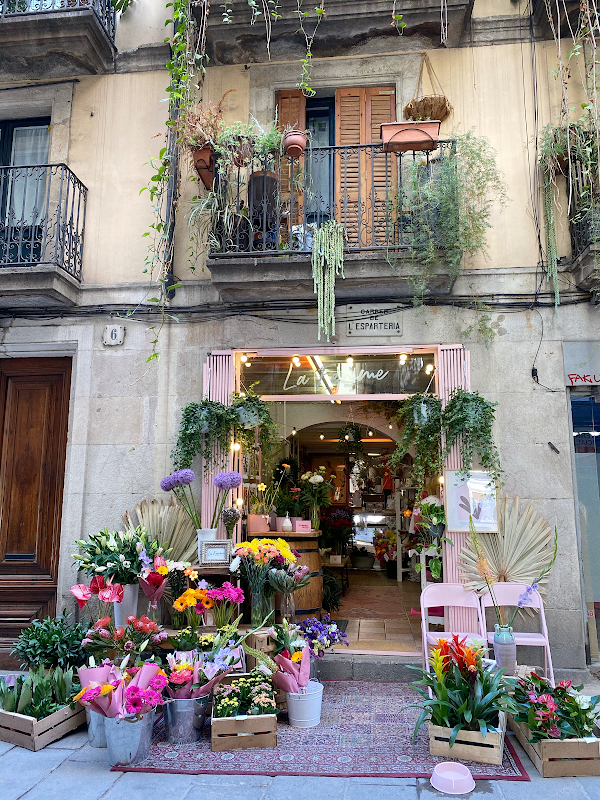 La Femme Floral 1