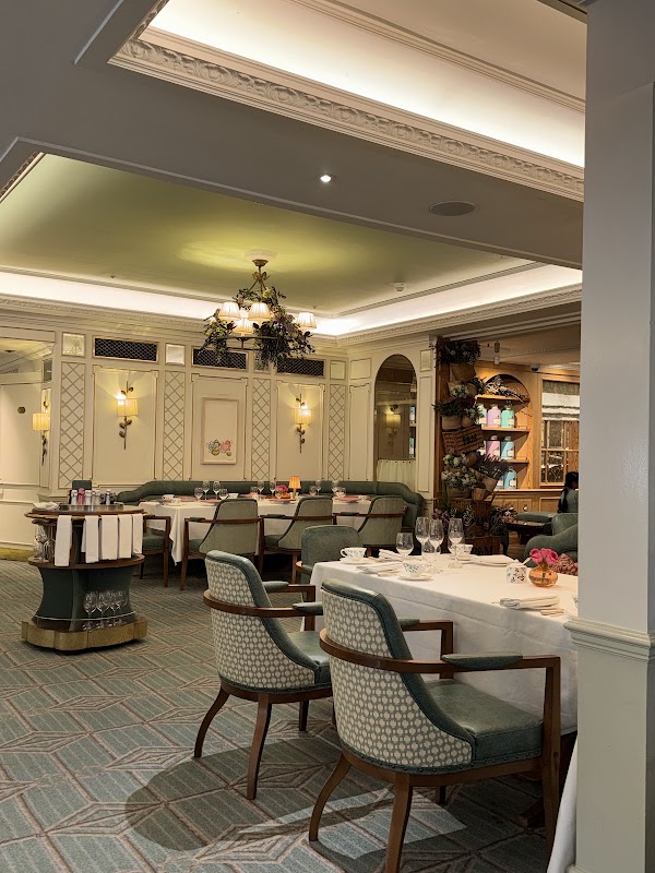 The Diamond Jubilee Tea Salon at Fortnum & Mason 5