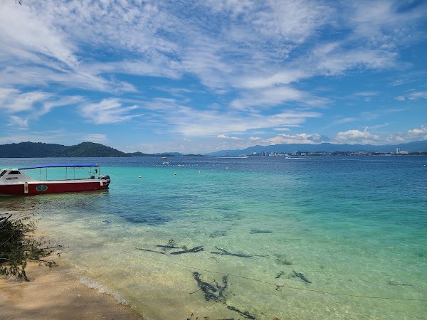 Pulau Mamutik 4
