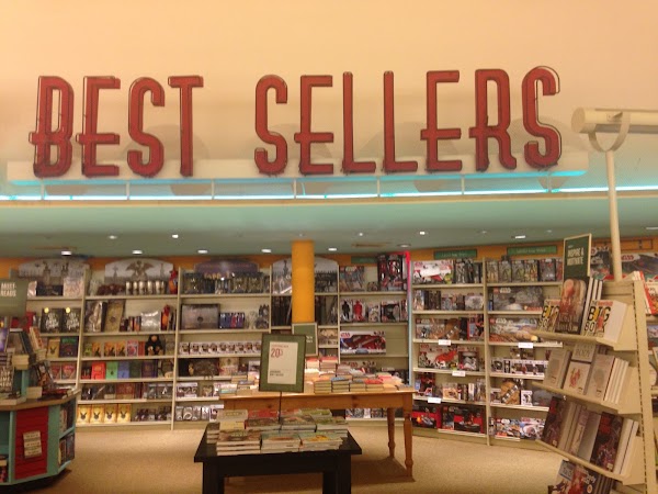 Barnes & Noble 1