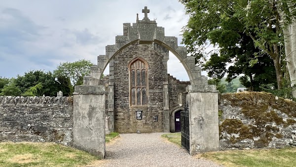 Kilmartin Parish Church and Graveyard 5