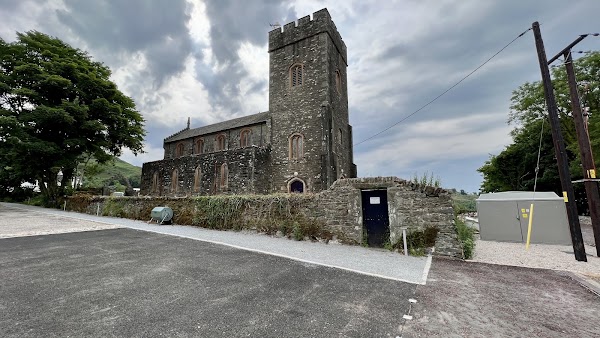 Kilmartin Parish Church and Graveyard 3
