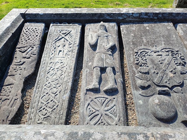 Kilmartin Parish Church and Graveyard 2