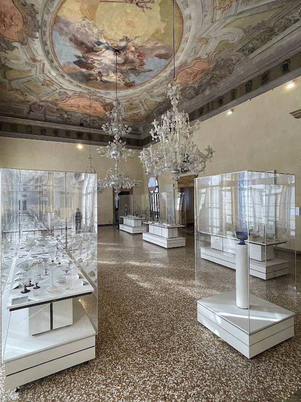Glass Museum (Murano) 5