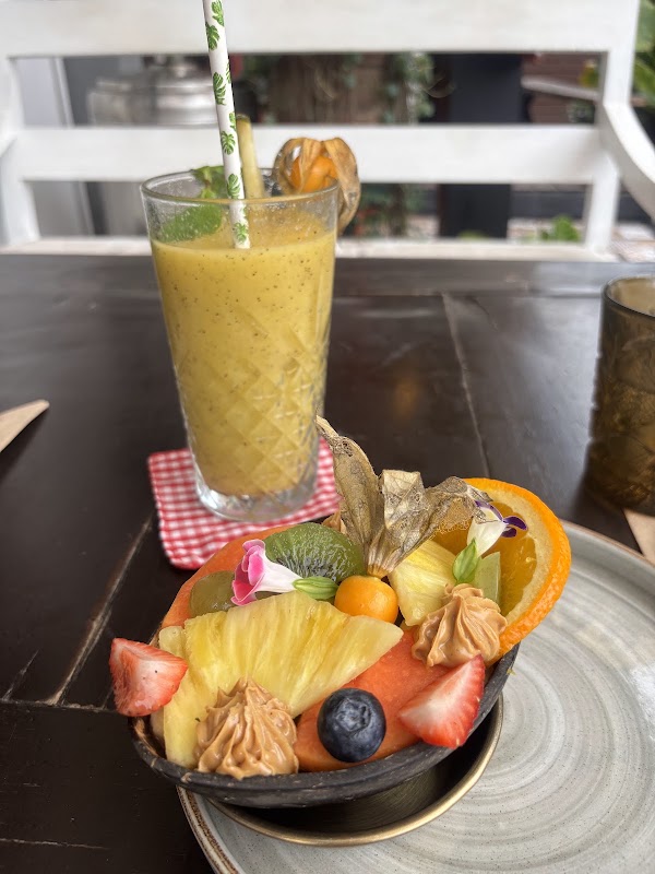 Orchid Coffee & Restaurant 4