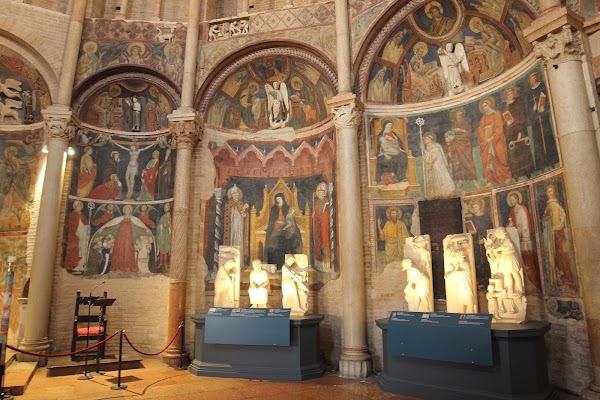 Baptistery of Parma 5