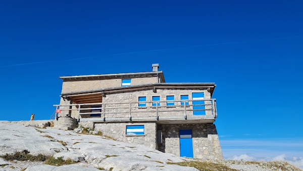 Rifugio Dodici Apostoli