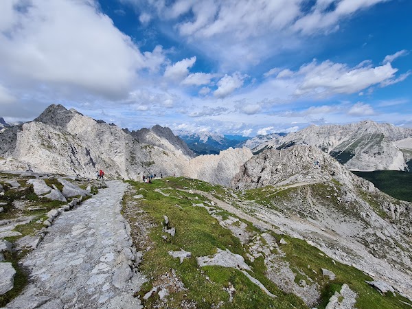 Innsbrucker Nordkettenbahnen Betriebs GmbH (Nordkette) 4