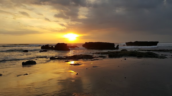 Batu Bolong Beach 5