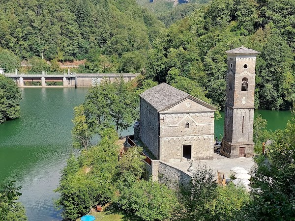 Isola Santa
