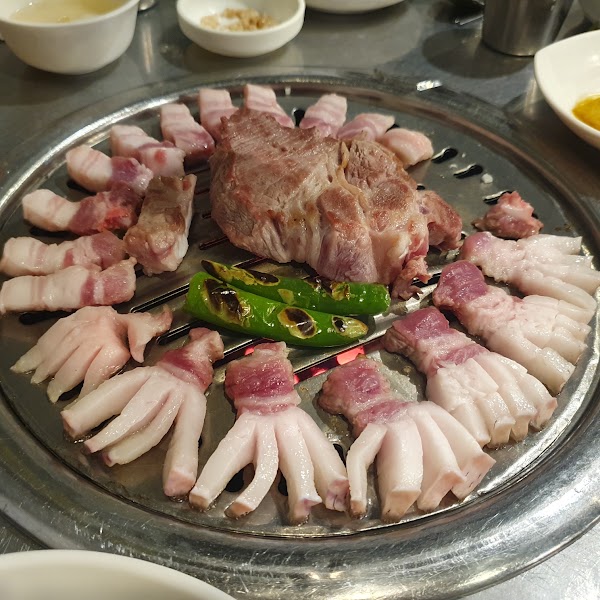 Celebrity black pork 3