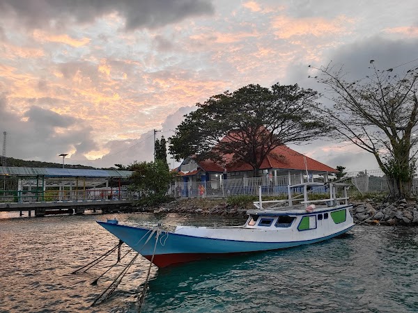 Pelabuhan Karimunjawa 4