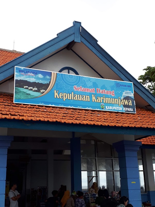 Pelabuhan Karimunjawa 3