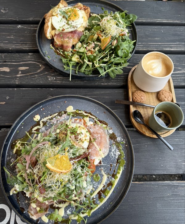 Idealist - brunch all day long, specialty coffee, pastries 4