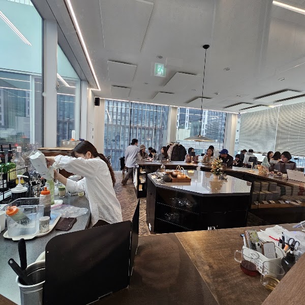 Magpie&Tiger Seongsu Tearoom 3