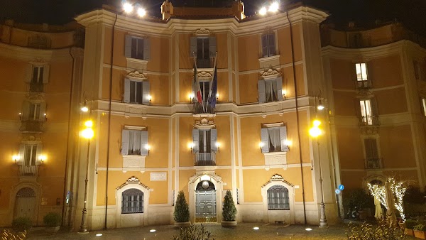 Piazza S. Ignazio 5
