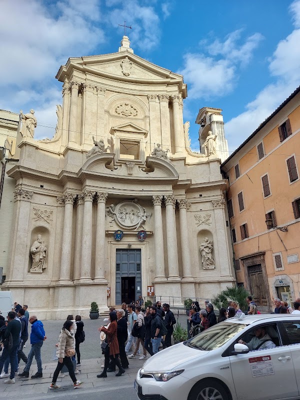 Piazza S. Ignazio 3