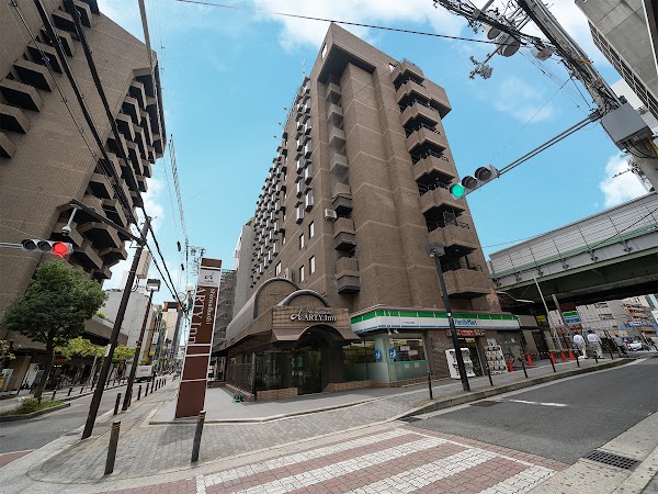 Shinsaibashi ARTY Inn