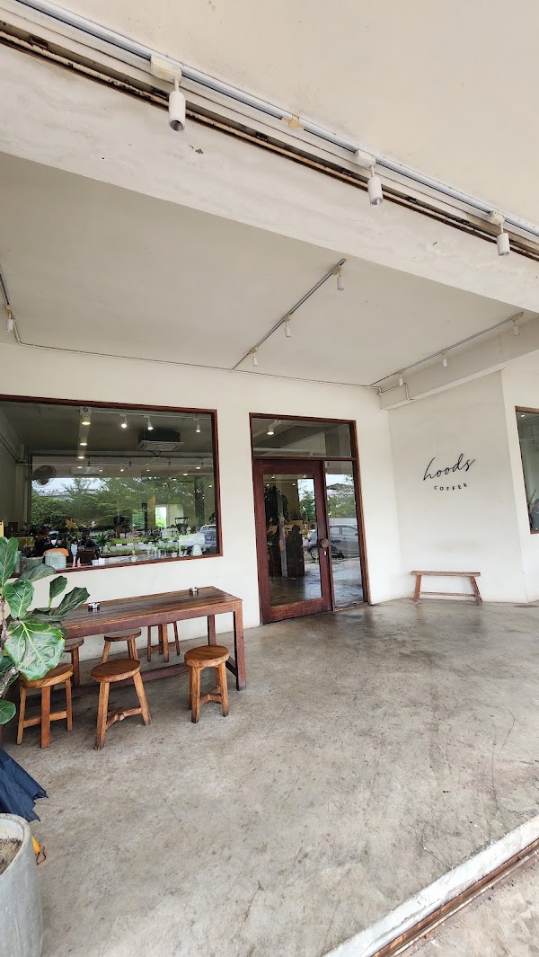 Hoods Coffee 2