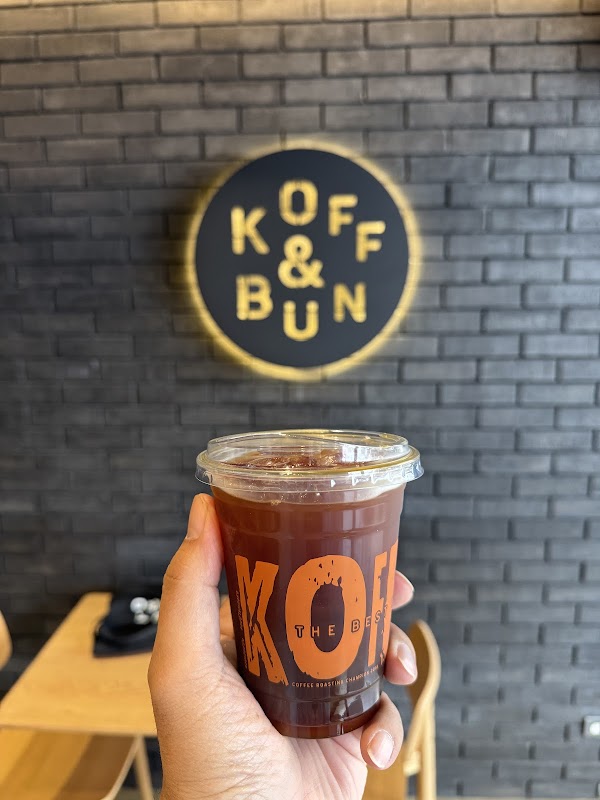 Koff & Bun 4