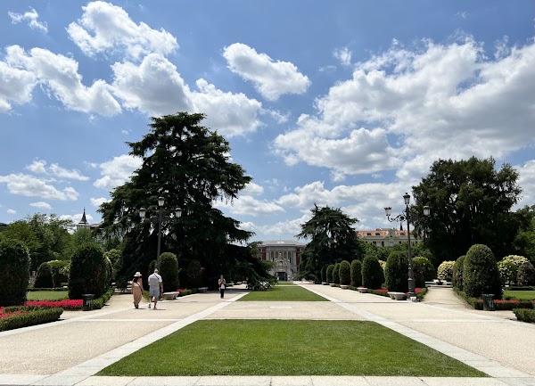 Parterre Garden 3