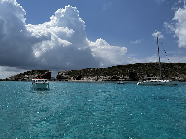 Blue Lagoon 4