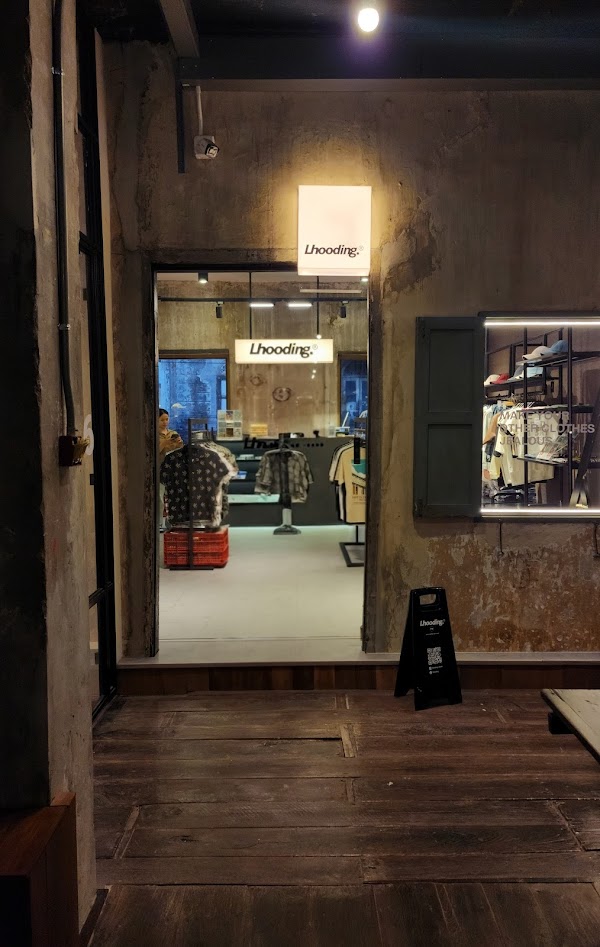 Lhooding store