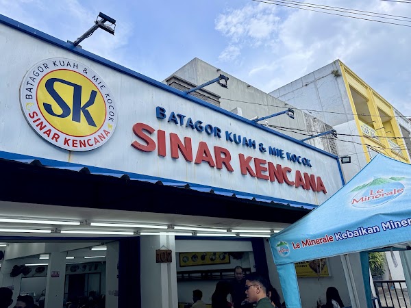 BATAGOR KUAH & MIE KOCOK SINAR KENCANA