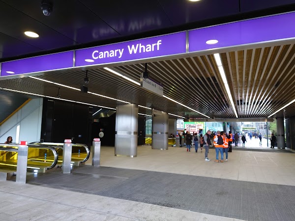 Crossrail Place 3