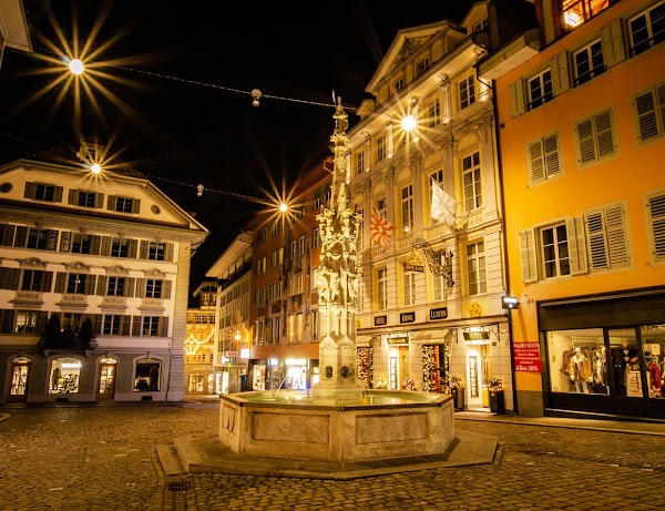 Weinmarkt-Brunnen 5