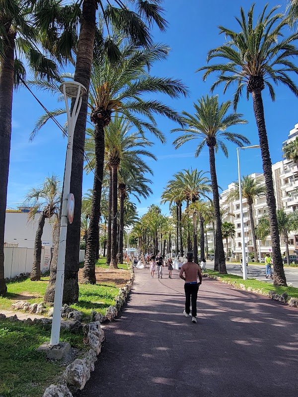Boulevard de la Croisette 2