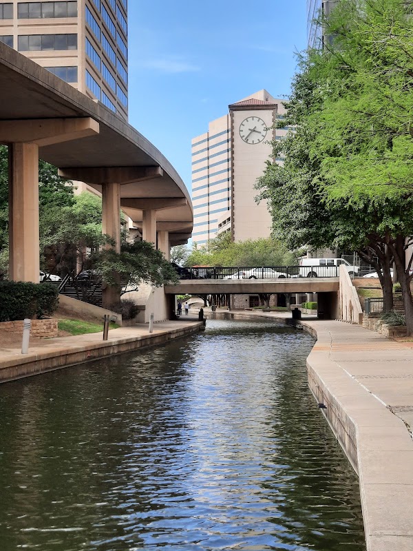 Mandalay Canal Walk at Las Colinas 5
