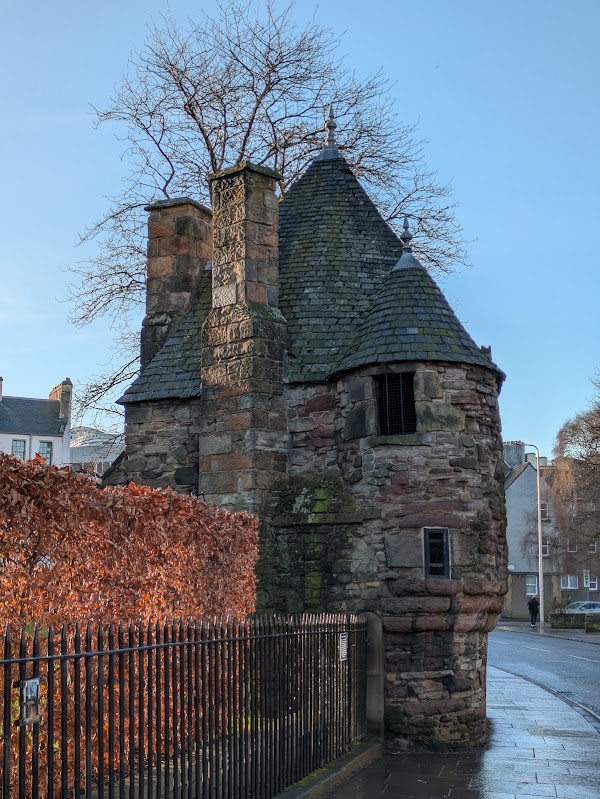 Queen Mary's Bath House