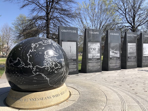 Bicentennial Capitol Mall State Park 3