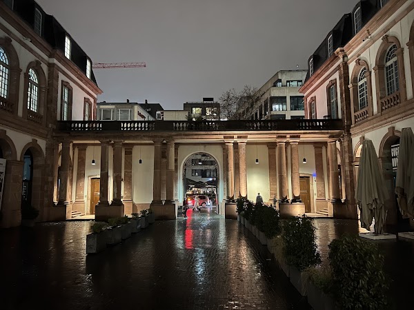 Palais Thurn und Taxis 4