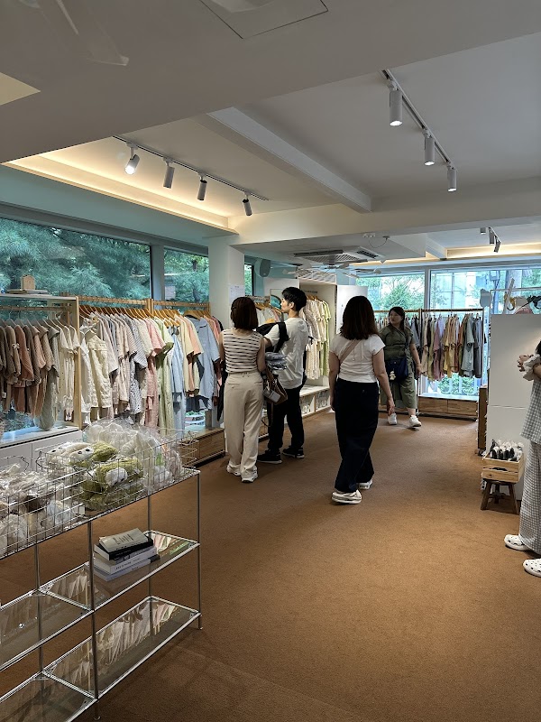 Juuneedu Showroom 5