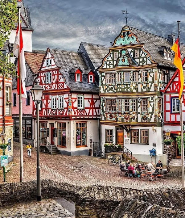 Frankfurt 8