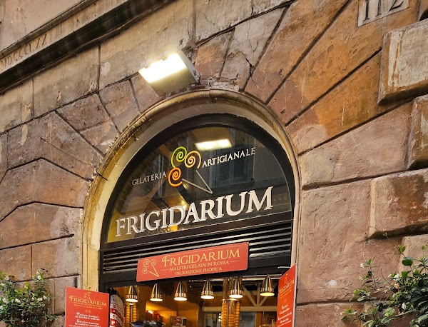 Frigidarium 3
