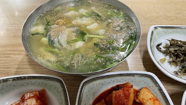 곰내연밭식당 4