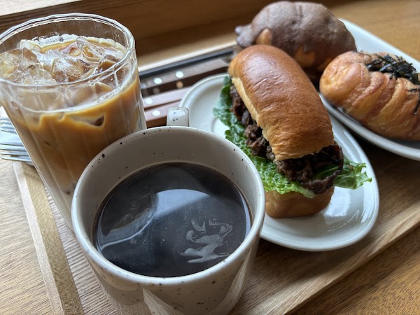 Golden Coffee & Sandwich 4