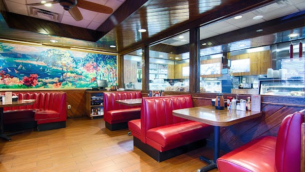 Cindi's NY Deli & Restaurant 1